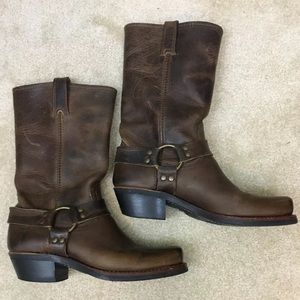 Frye Harness Boots Women’s Size 9.5 M Leather